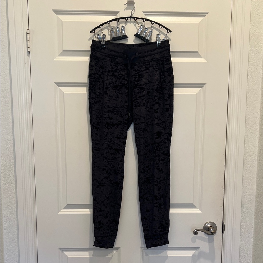 Lululemon ready To Crush Jogger 6 black